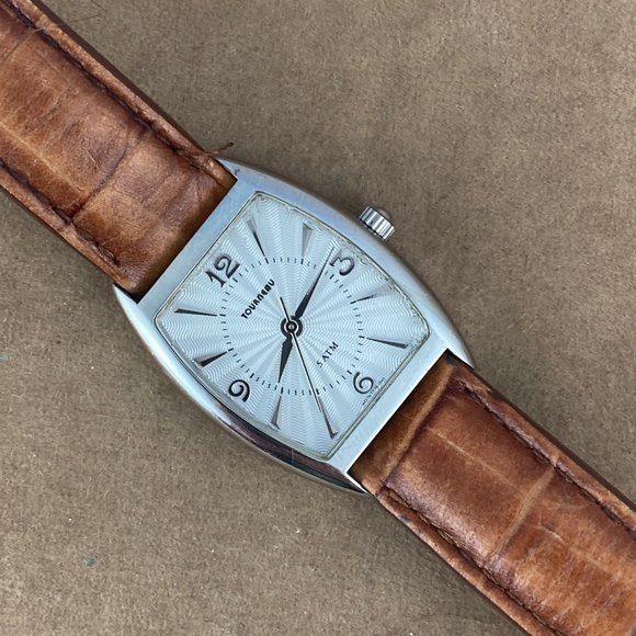 Tourneau Watch with Swiss Designed with Beautiful Guilloche Enamel Dial - Picture 4 of 9